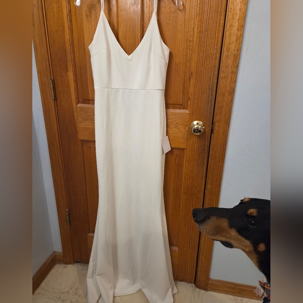 Lulu's Cream V-Neck Wedding Dress